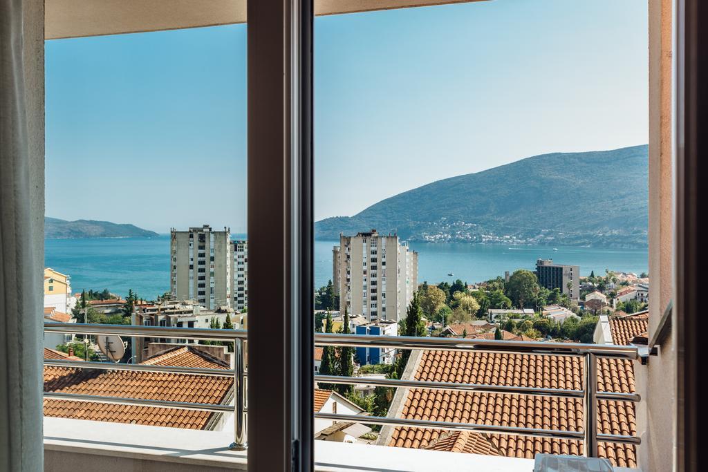 Apartments Anastasija Herceg Novi Dış mekan fotoğraf