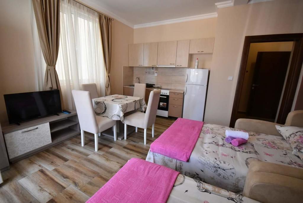 Apartments Anastasija Herceg Novi Dış mekan fotoğraf